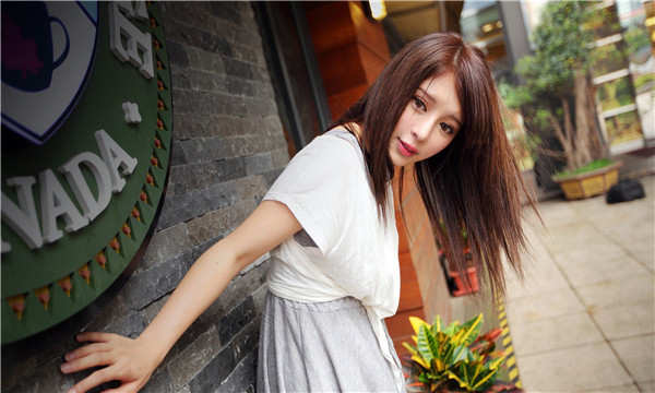 潞城想找一个女性生孩子给报酬-｛找个女人生孩子多少钱｝
